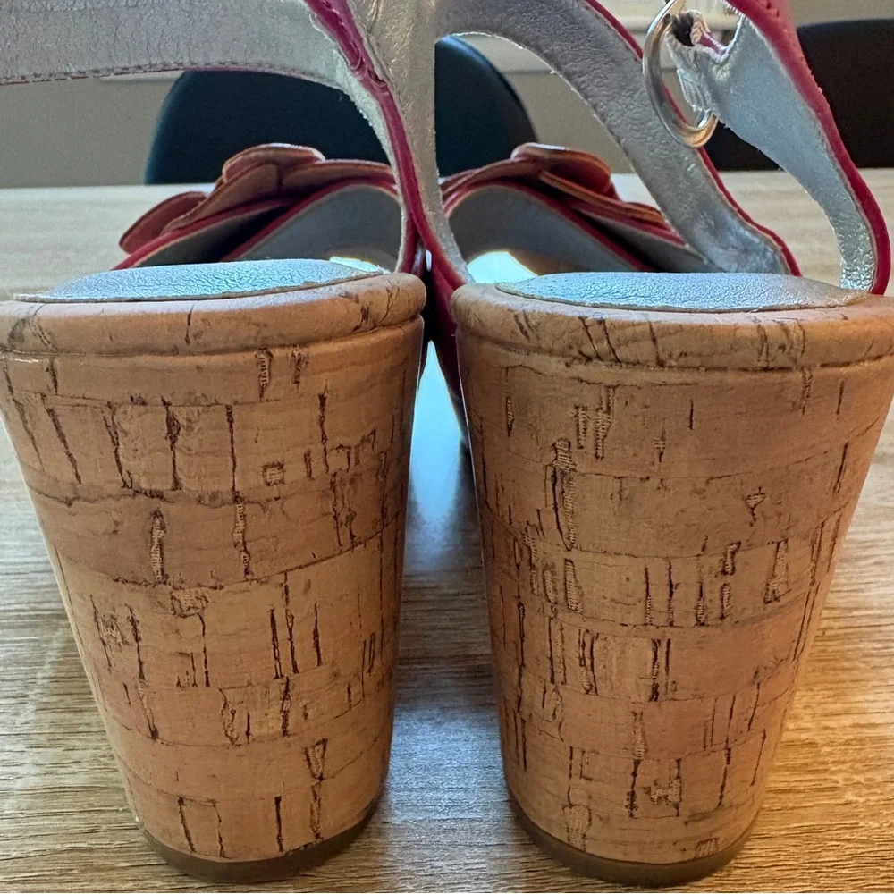 B.OC. Women’s hot pink cork platform & heel sandal size 9M to - Picture 7 of 8